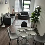 Self Check In 2 Bedroom Apartment